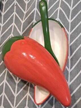 Ceramic Red‎ Pepper Salsa Bowl with Spoon